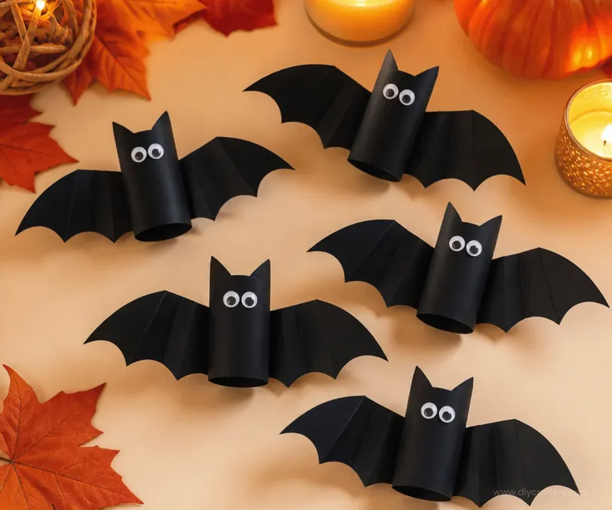 DIY Paper Bats Craft for Halloween Decorations